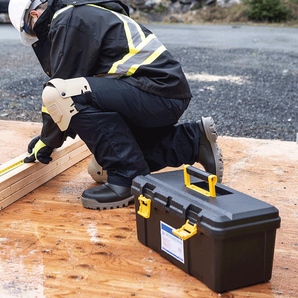 Plastic Hand Tool Box - 22